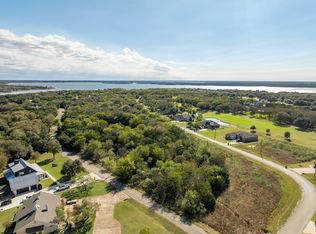 17134 Woodlawn Dr, Whitney, TX 76692