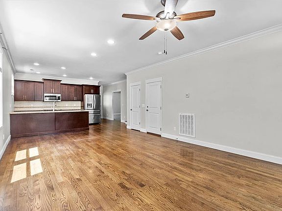 4th image of 8574 Daju Ct