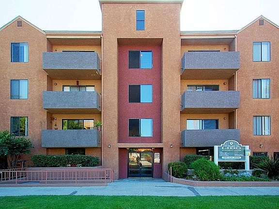5th image of 3745 Glendon Ave APT 203