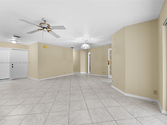 3rd image of 3406 Water Oak Dr #1503