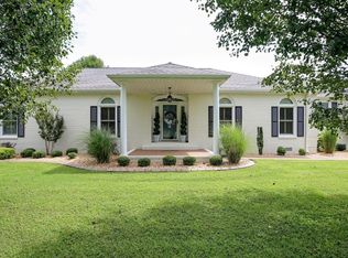 2001 Red Mile Rd, Murfreesboro, TN 37127