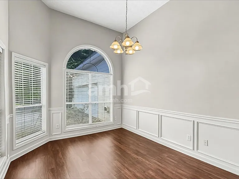 1552 Armende Cir — Photo 6