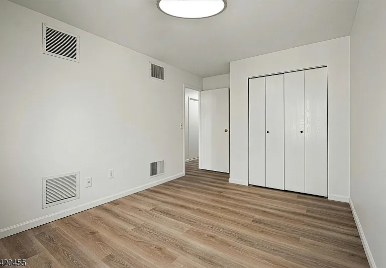 52 E Blackwell St #C — Photo 21