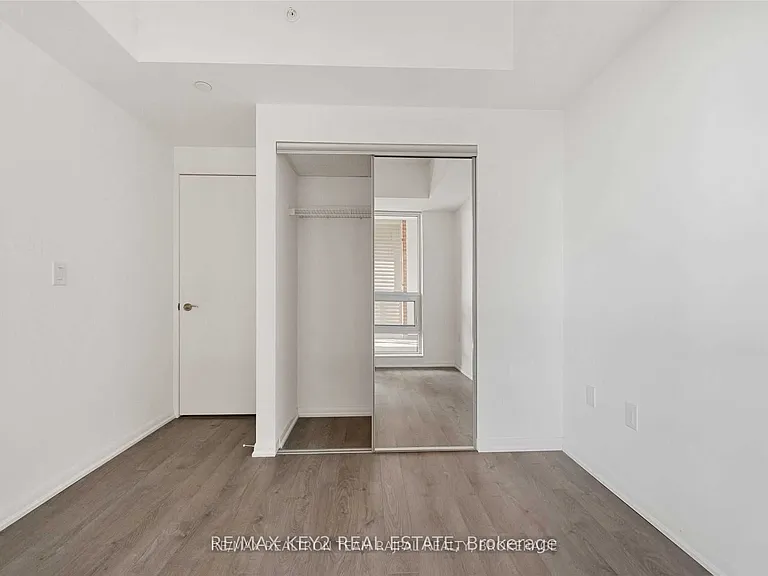 3091 Dufferin St #638 — Photo 11