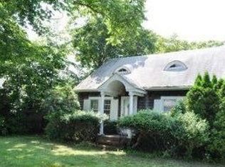 49 Osborne Ln, East Hampton, NY 11937