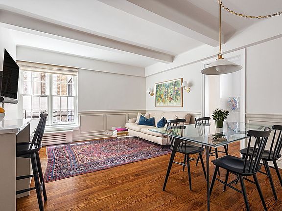 4th image of 51 5th Ave APT 2A