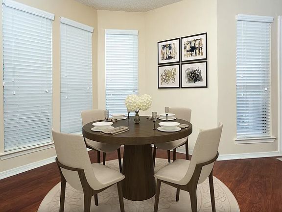 5th image of 400 Preston Blvd #56120a0d0