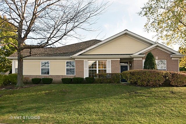 1st image of 20935 W Spruce Ln