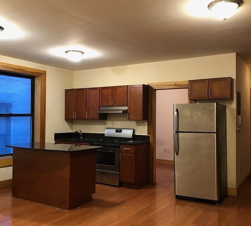 1st image of 335 E 19th St APT 3D