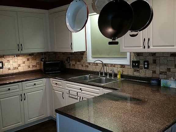 2nd image of 3476 Hickory Glen Dr