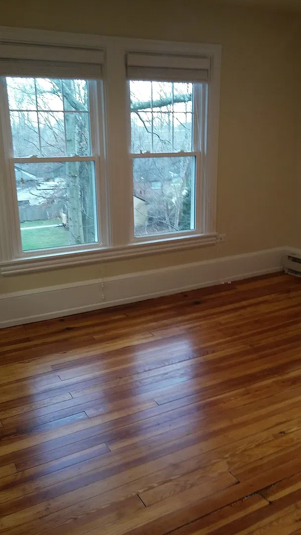 Wesley Apartments — Photo 3