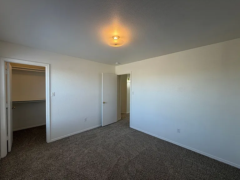 6901 Don Xavier Ave SW — Photo 18