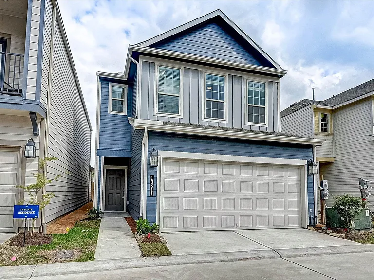 10311 Harmon Smith Dr — Photo 1