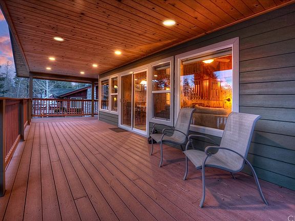 3rd image of 379 Oriole Dr