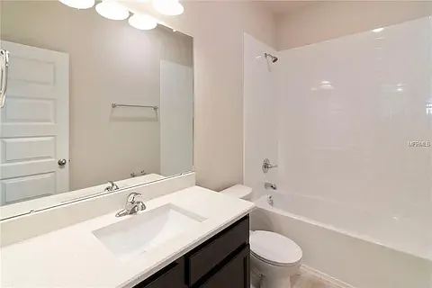 5550 Spanish Moss Cv — Photo 14