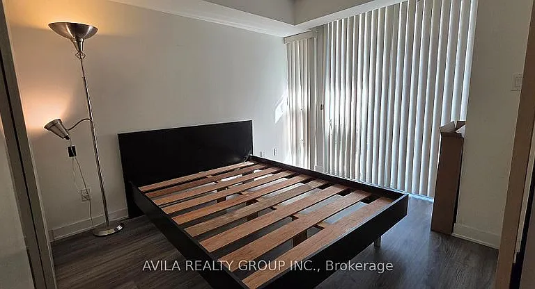 126 Simcoe St #301 — Photo 28