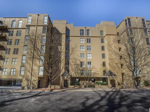 2900 Redmont Park Cir Unit 600, Birmingham, AL 35205