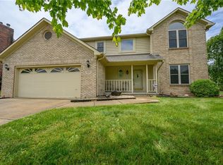 540 Hall Dr, Greenwood, IN 46142