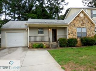 108 Oak Cir S, Stockbridge, GA 30281