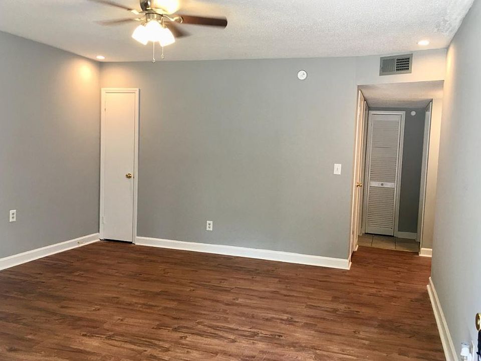 1st image of 200 North Ave #4