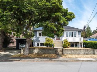 1790 Denman St, Victoria, BC V8R 1Y4