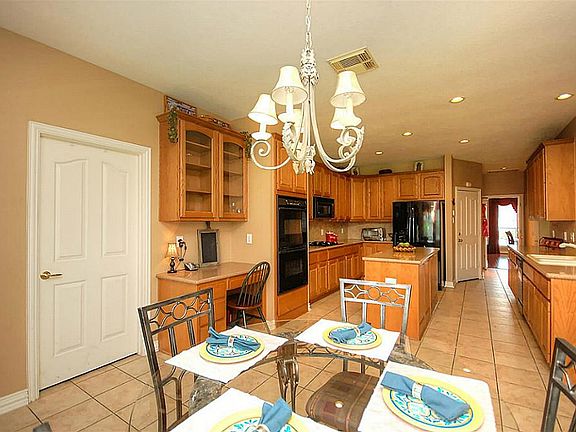 5th image of 3031 Newbrook Dr