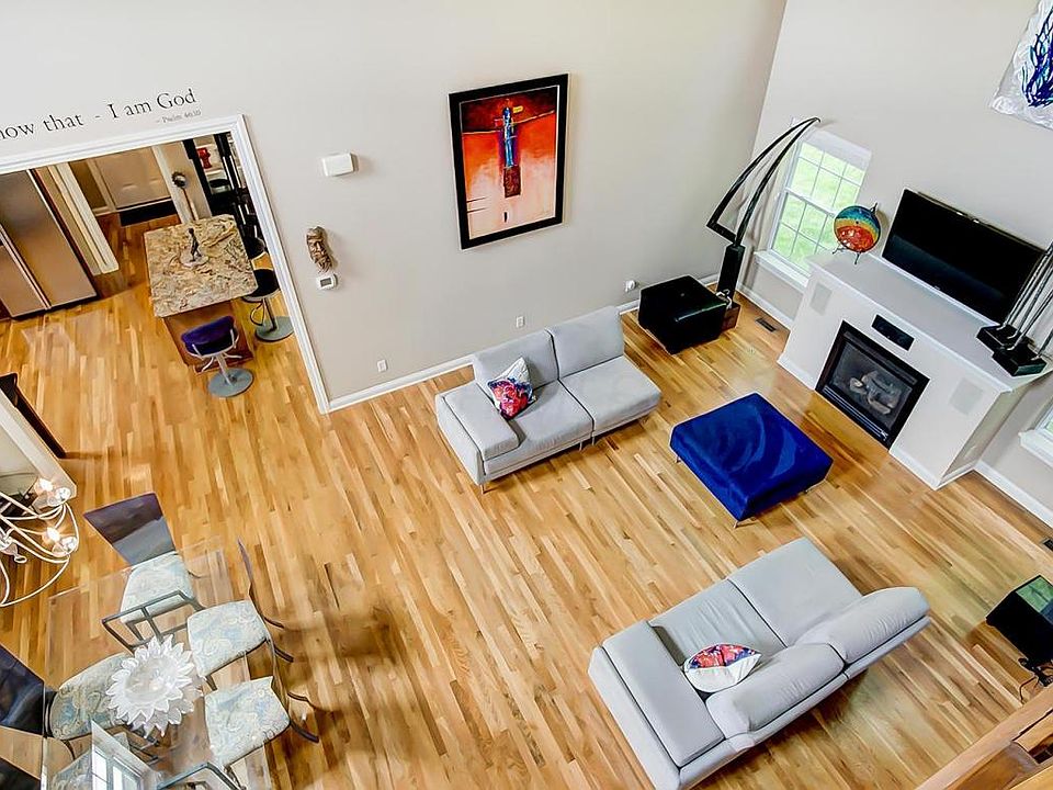 1st image of 3819 Trellis Ln #83