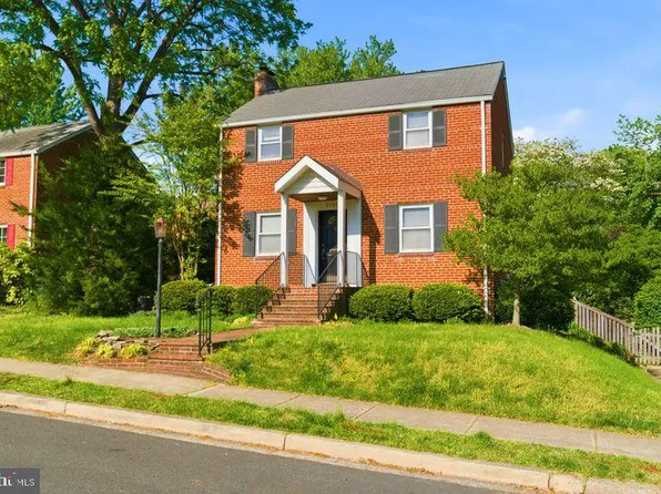 2101 N Kenilworth St, Arlington, VA 22205