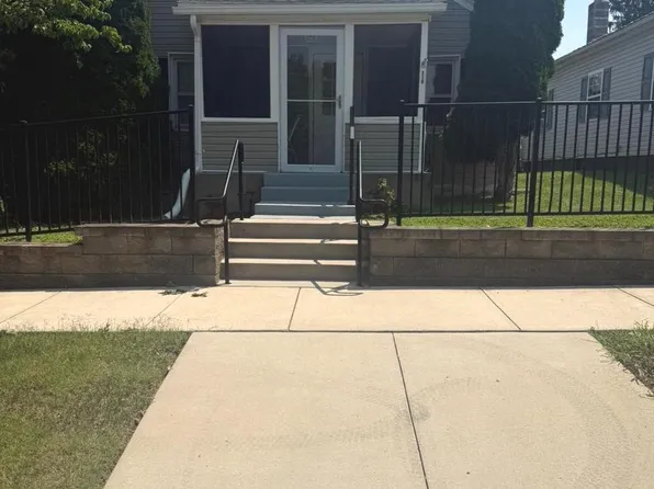 218 N Fairfax Blvd, Ranson, WV 25438