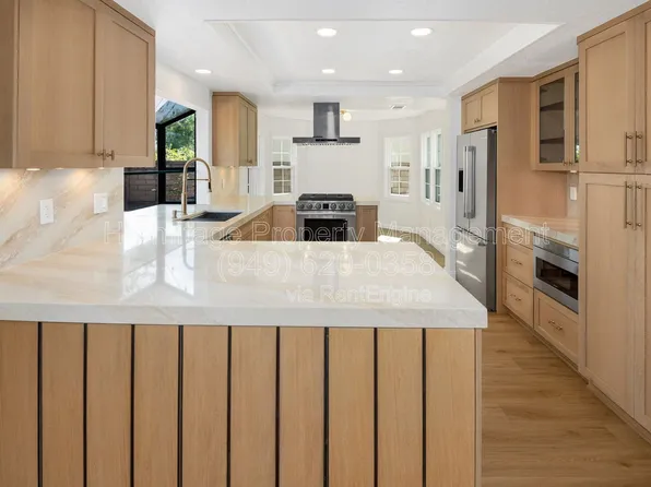 28142 Ambar, Mission Viejo, CA 92692