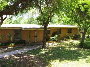 198 Robins Ln, Brownsville, TX 78520
