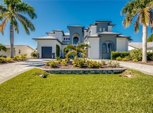 1436 Viking Ct, Cape Coral, FL 33904