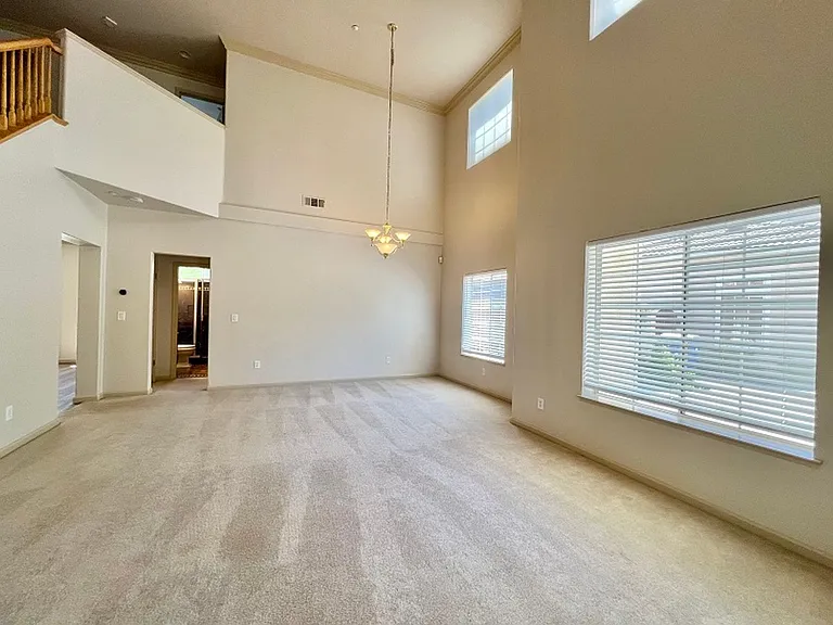 1924 Shurtleff Ave — Photo 6