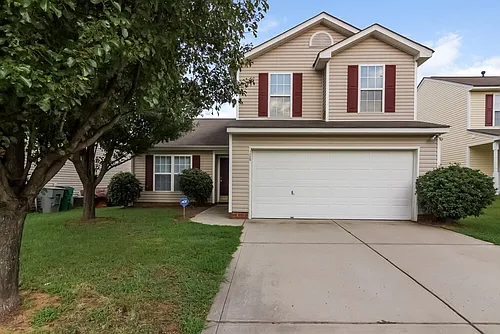 1028 Jordans Pond Ln Photo 1