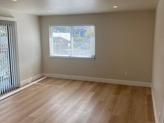 4th image of 14487 Big Basin Way #A
