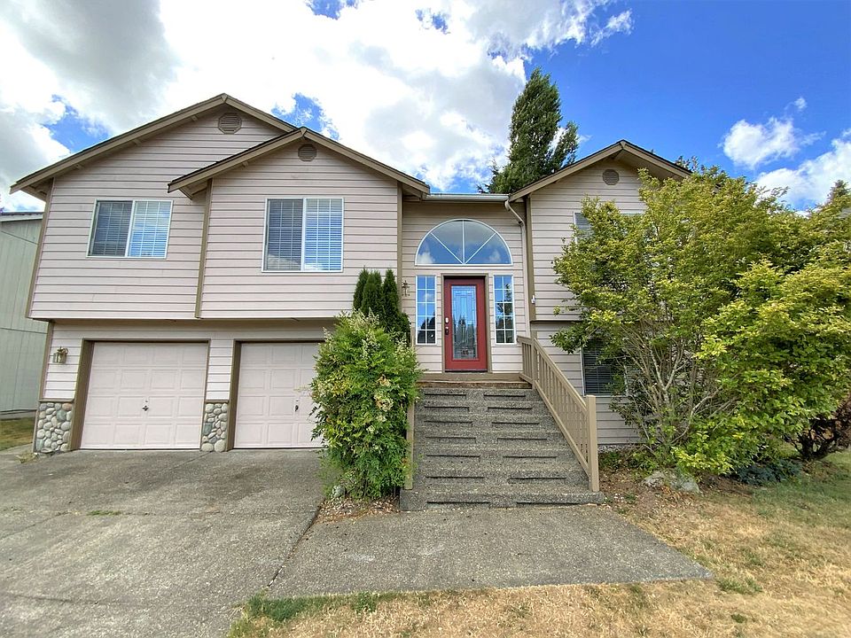 1st image of 15028 92nd Ave E