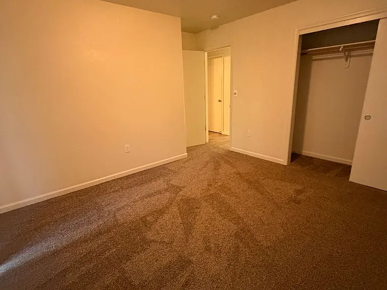 3050 Bright St — Photo 11