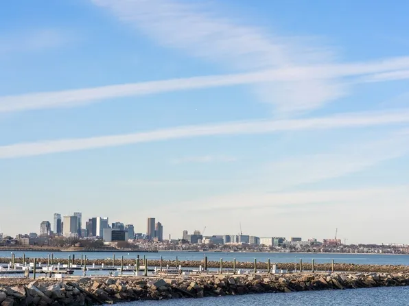 15 Ketch Ln, Quincy, MA 02171