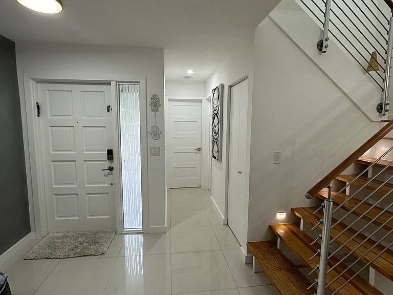 8811 W Sunrise Blvd — Photo 11