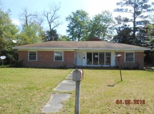 301 S Carney St, Atmore, AL 36502