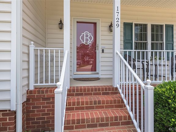 4th image of 1729 Leslie Ln