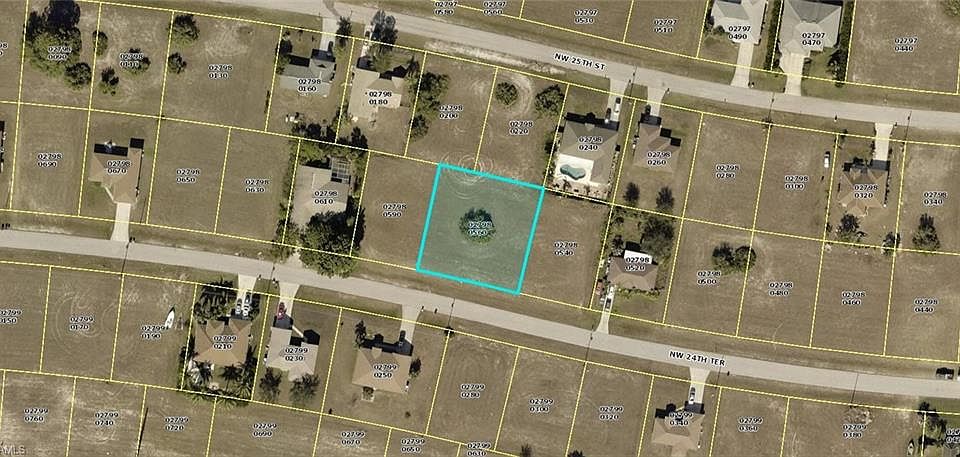 1st image of 113 NW 24th Ter