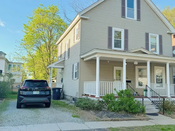 34 1/2 Russell Ave, Nashua, NH 03060