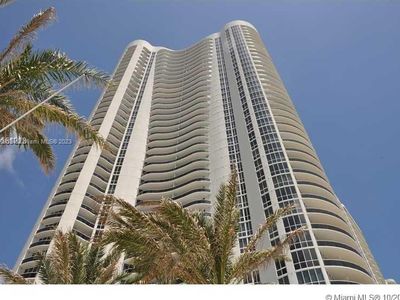 15811 Collins Ave APT 2502, Sunny Isles Beach, FL, 33160