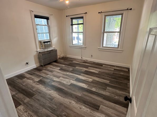 119 S 13th Ave, Mount Vernon, NY