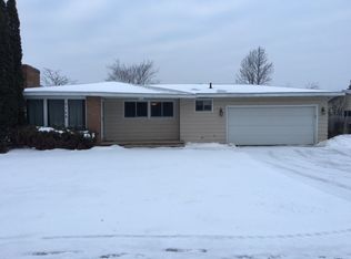 6109 Jefferson Ave, Midland, MI 48640