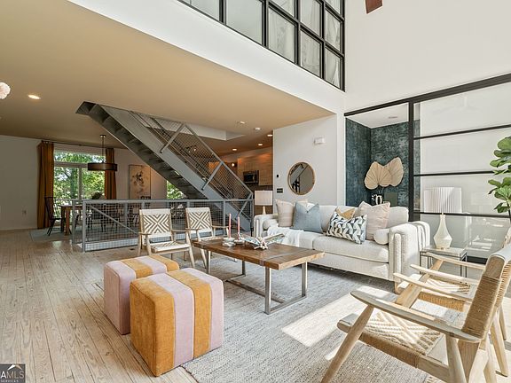 4th image of 1284 Mackintosh Park NW Unit 1284