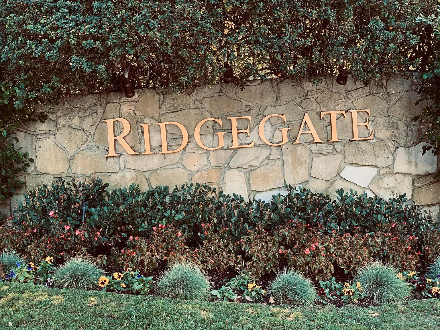 4 bed, 1476 sqft, $4,850 — Photo 1