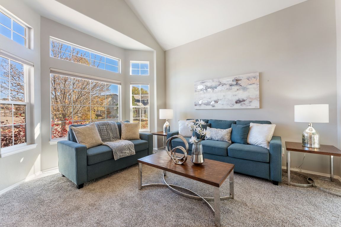 next background image