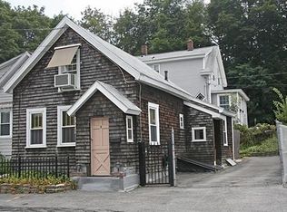 9 School St, Hudson, MA 01749